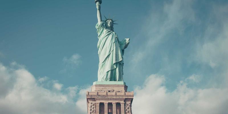 5G网络技术如何赋能企业数字化转型：软件工具与编程开发的新机遇